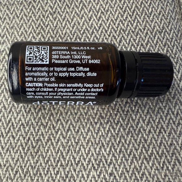 DoTerra - Thyme Essential Oil, 15ml - Picture 8 of 13